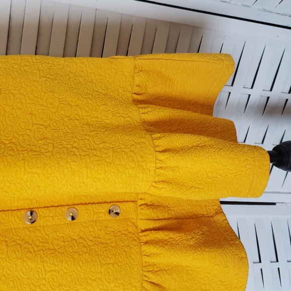 Modcloth yellow textured v-neck button donw tunic dress with  ruffle M - Picture 4 of 7